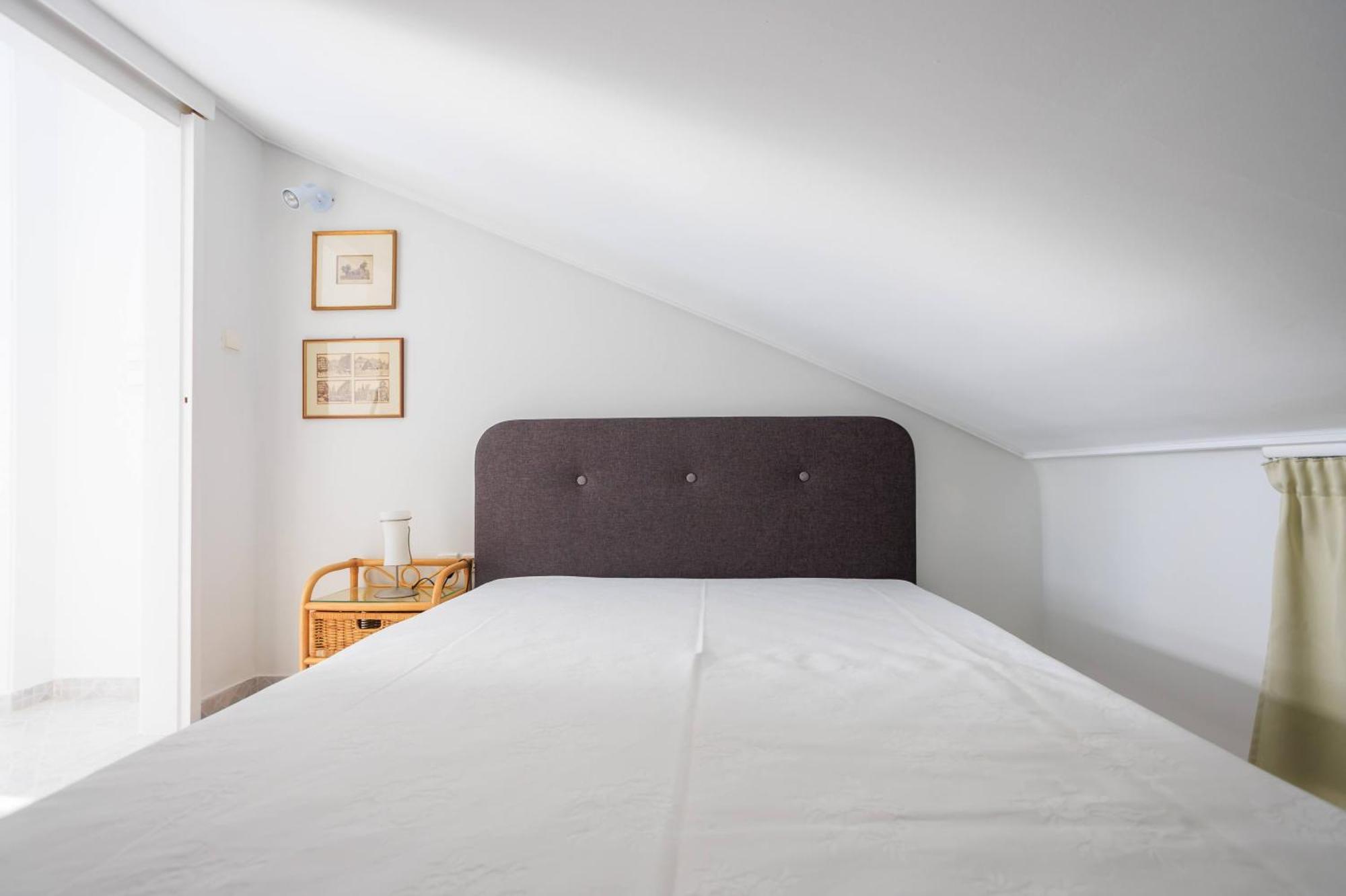 Lagonisi Beach House Kalivia Thorikou Room photo