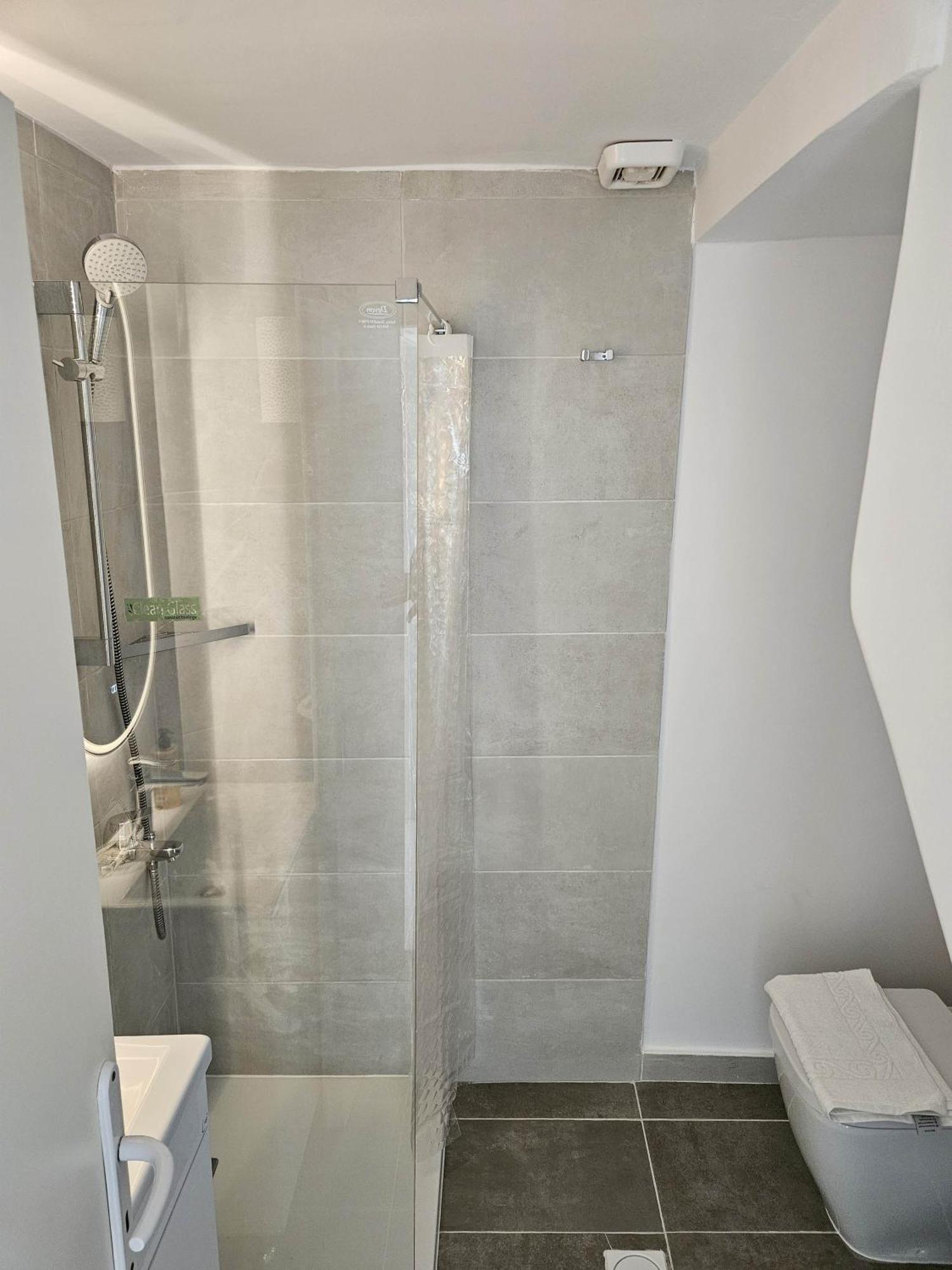 Lagonisi Beach House Kalivia Thorikou Room photo